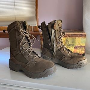511 tactical boots